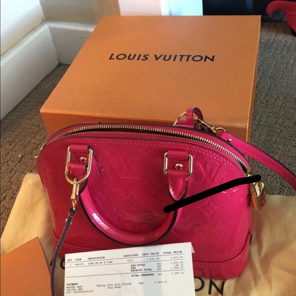 Louis Vuitton Handbags - Authentic Louis Vuitton